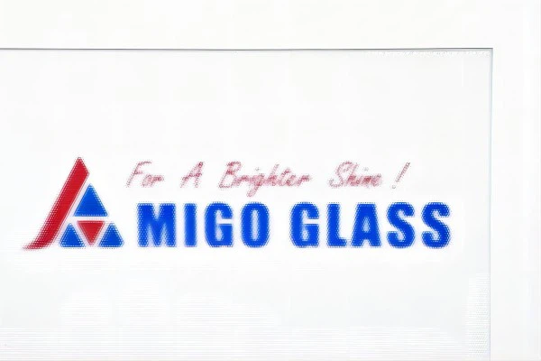 90% LT solar glass 90% LT solar glass