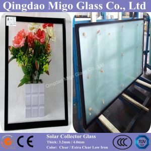 Produttore professionale di riscaldatore di acqua solare di 3,2 mm di vetro temperato