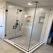 Pannelli in vetro temperato trasparente-a basso contenuto di ferro per porte doccia